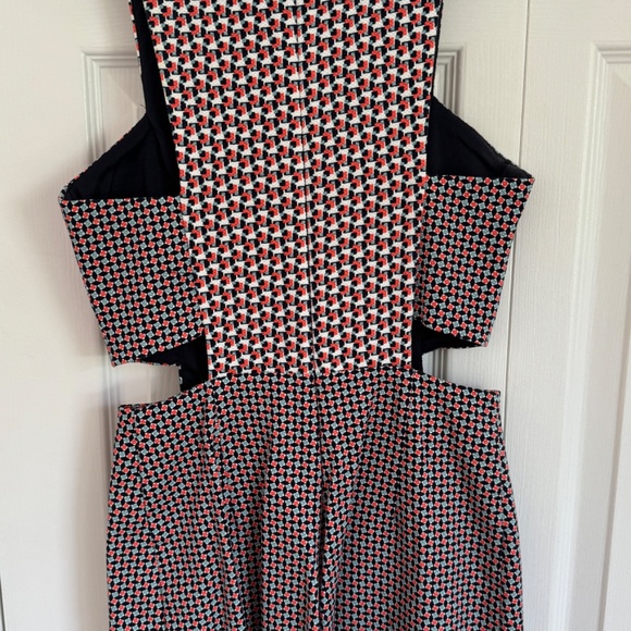 Zara geometric jumpsuit - Picture 3 of 4